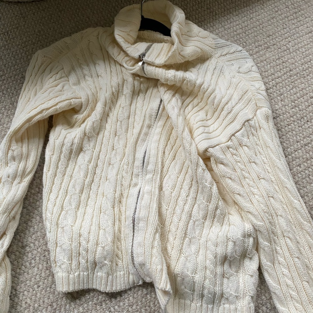 Djerf Ave cream sweater